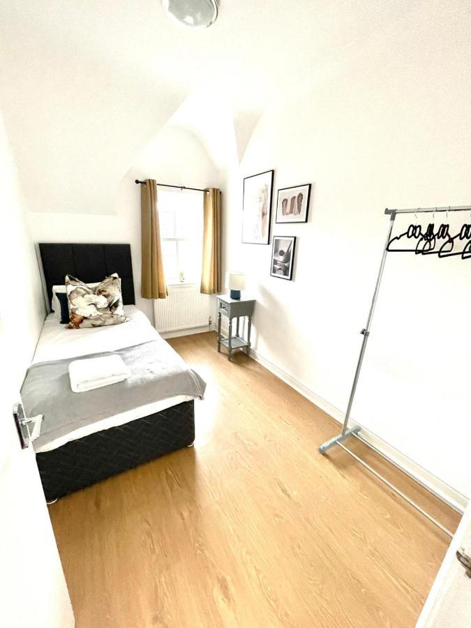 Koala & Tree - 2 Bedroom In City Centre - Short Lets & Serviced Accommodation Cambridge Exteriér fotografie
