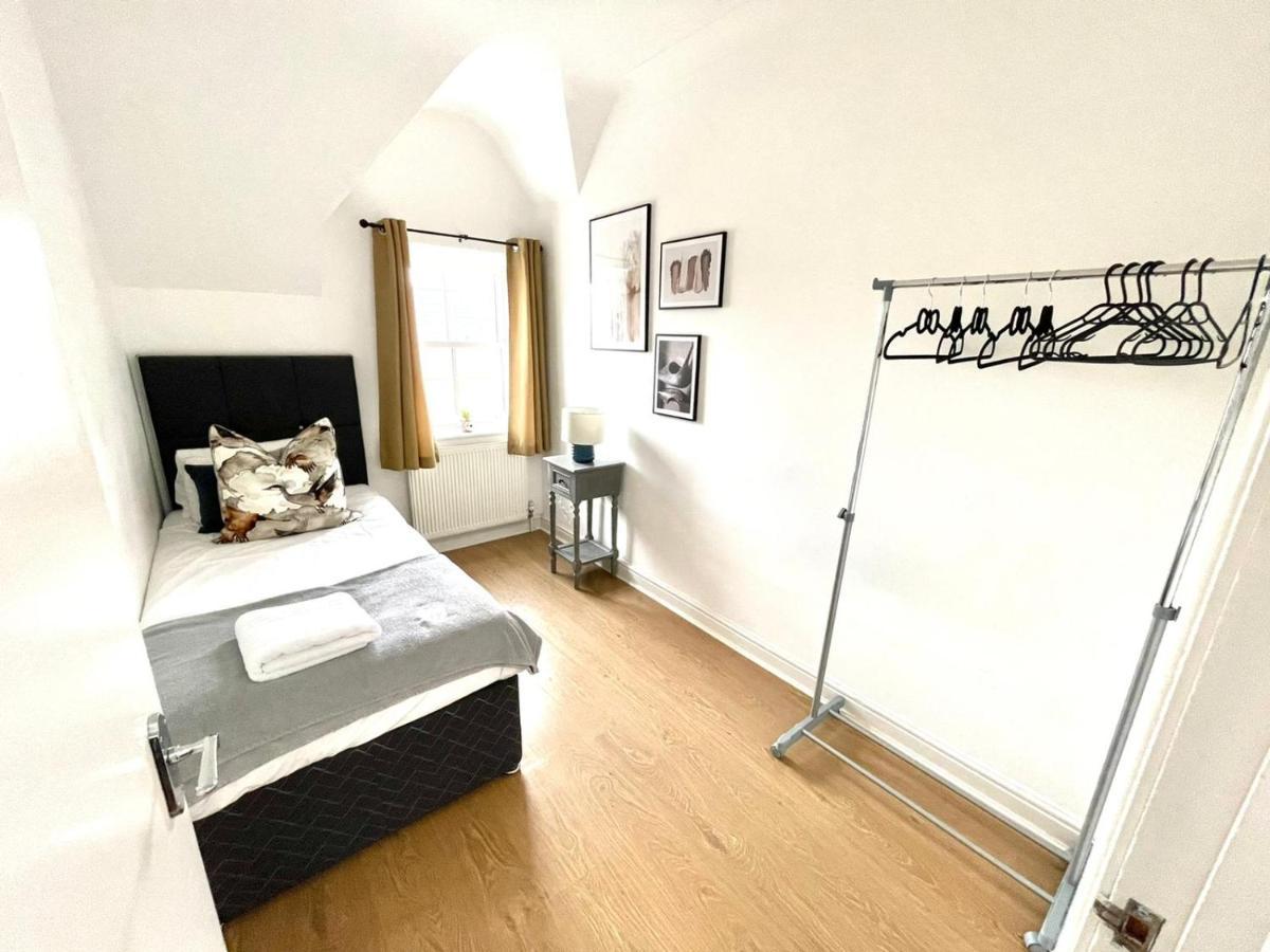 Koala & Tree - 2 Bedroom In City Centre - Short Lets & Serviced Accommodation Cambridge Exteriér fotografie